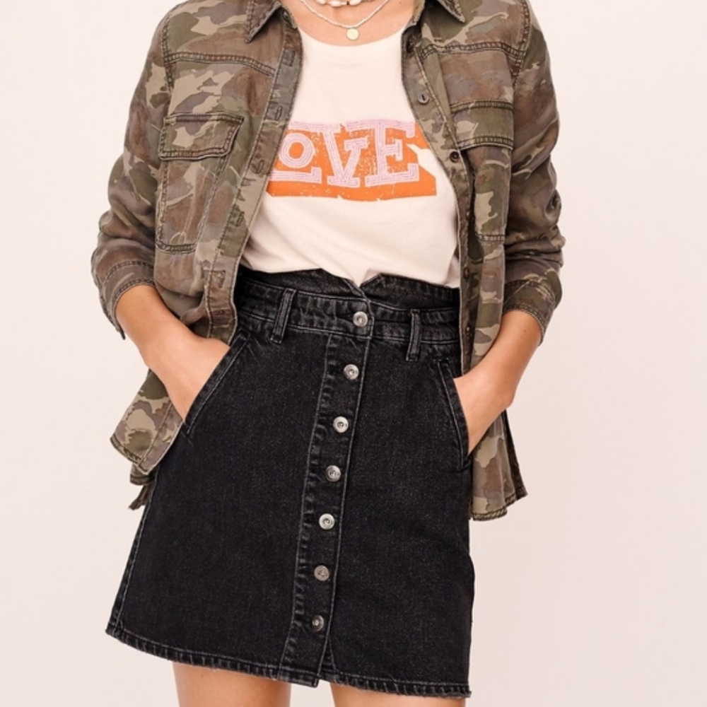 Anthropologie Pilcro Button-Front Denim Mini Skirt Black Size 6 Utility Bohemian - Picture 3 of 16